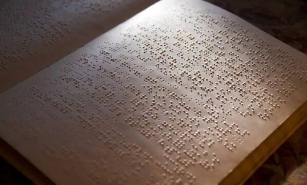 Kazakistan Anayasası, Braille Alfabesiyle İlk Kez Basıldı