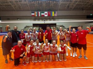 İşitme Engelli Kadın Milli Basketbol Takımı Yarı Finalde