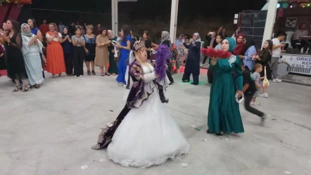 Esra İçin Unutulmaz Bir Gün: Down Sendromlu Genç Kızın Düğün Hayali Denizli’de Gerçek Oldu